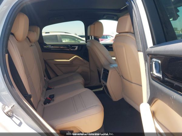 2023 PORSCHE CAYENNE COUPE PLATINUM EDITION