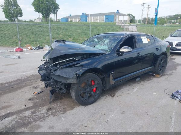 2018 KIA STINGER GT1