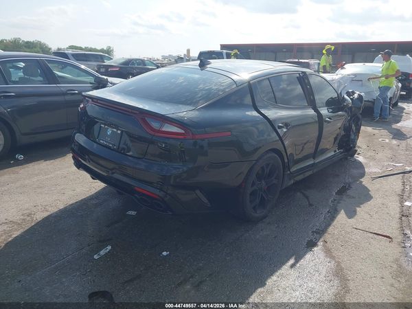 2018 KIA STINGER GT1