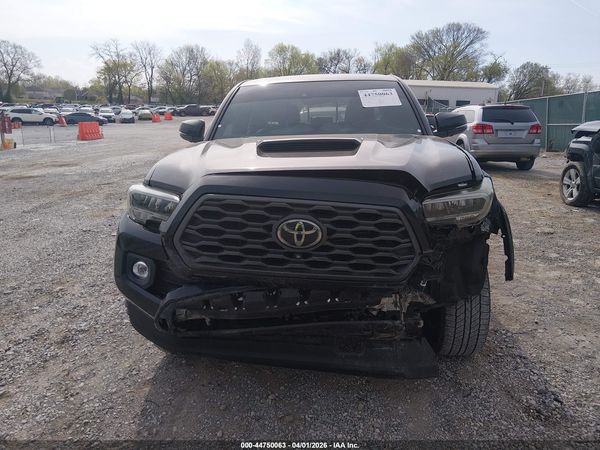 2020 TOYOTA TACOMA TRD SPORT