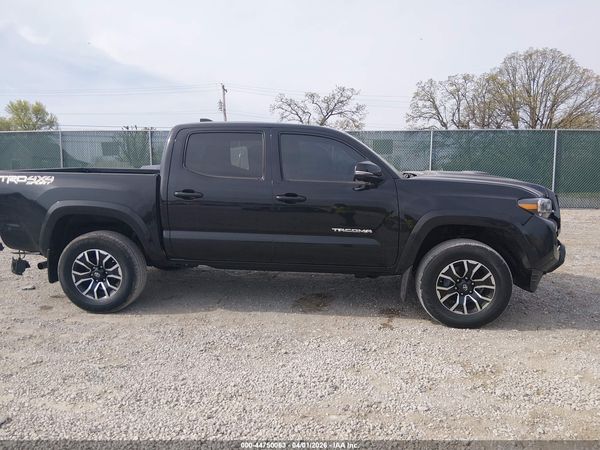 2020 TOYOTA TACOMA TRD SPORT