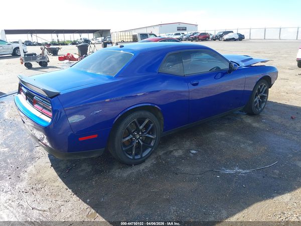 2021 DODGE CHALLENGER SXT