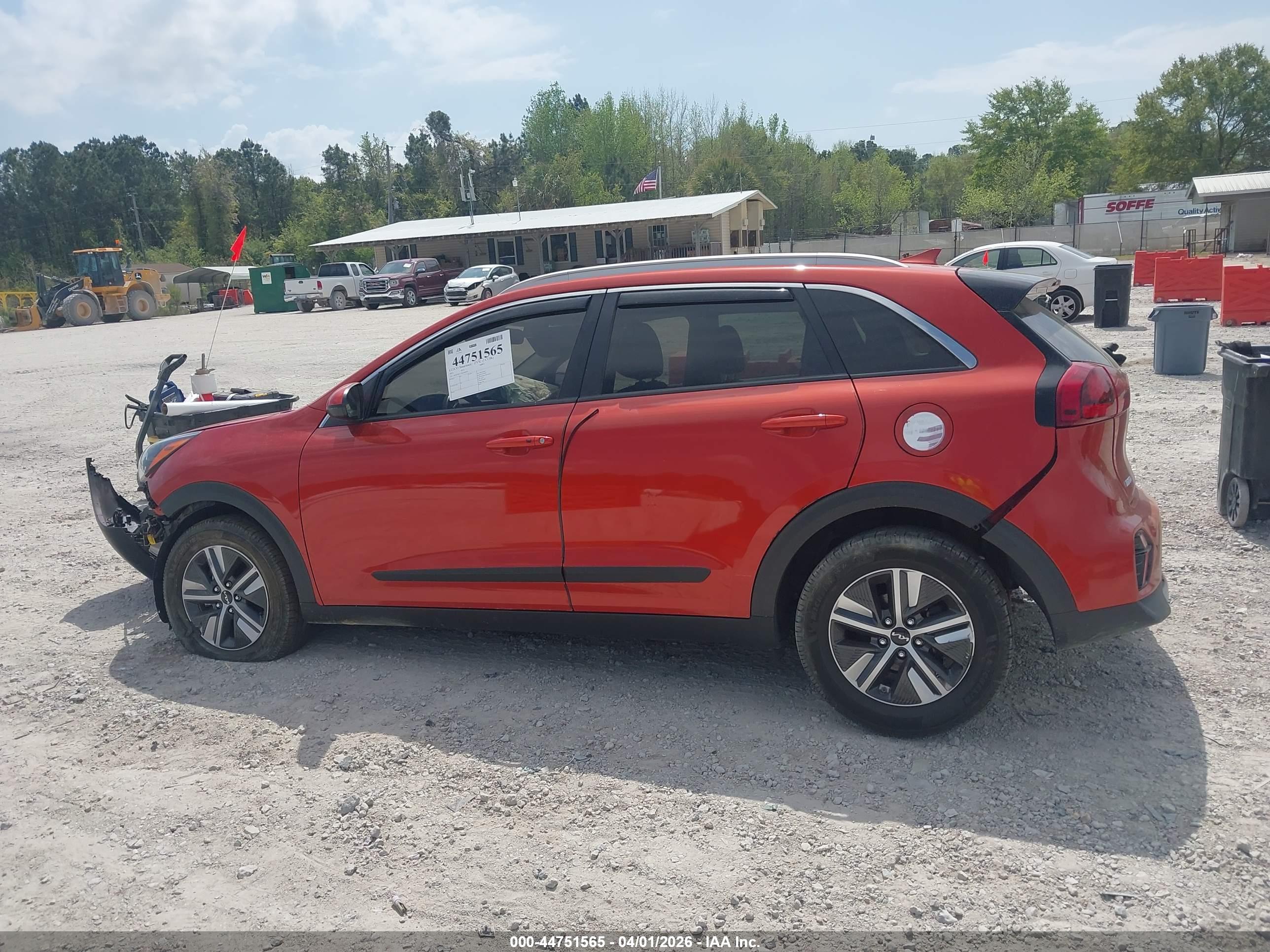 2022 KIA NIRO LXS SE
