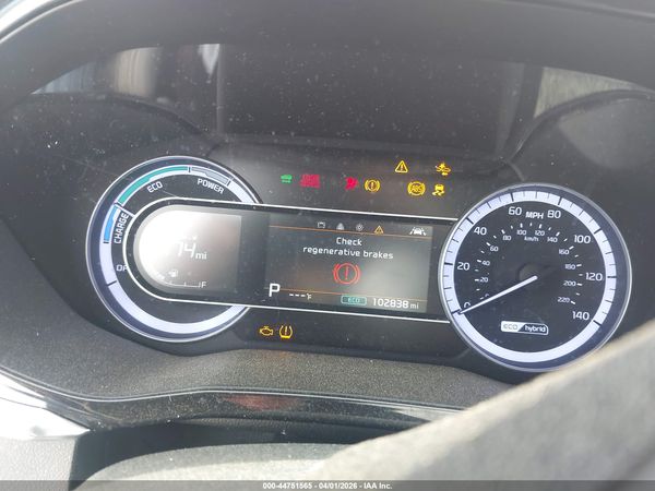 2022 KIA NIRO LXS SE