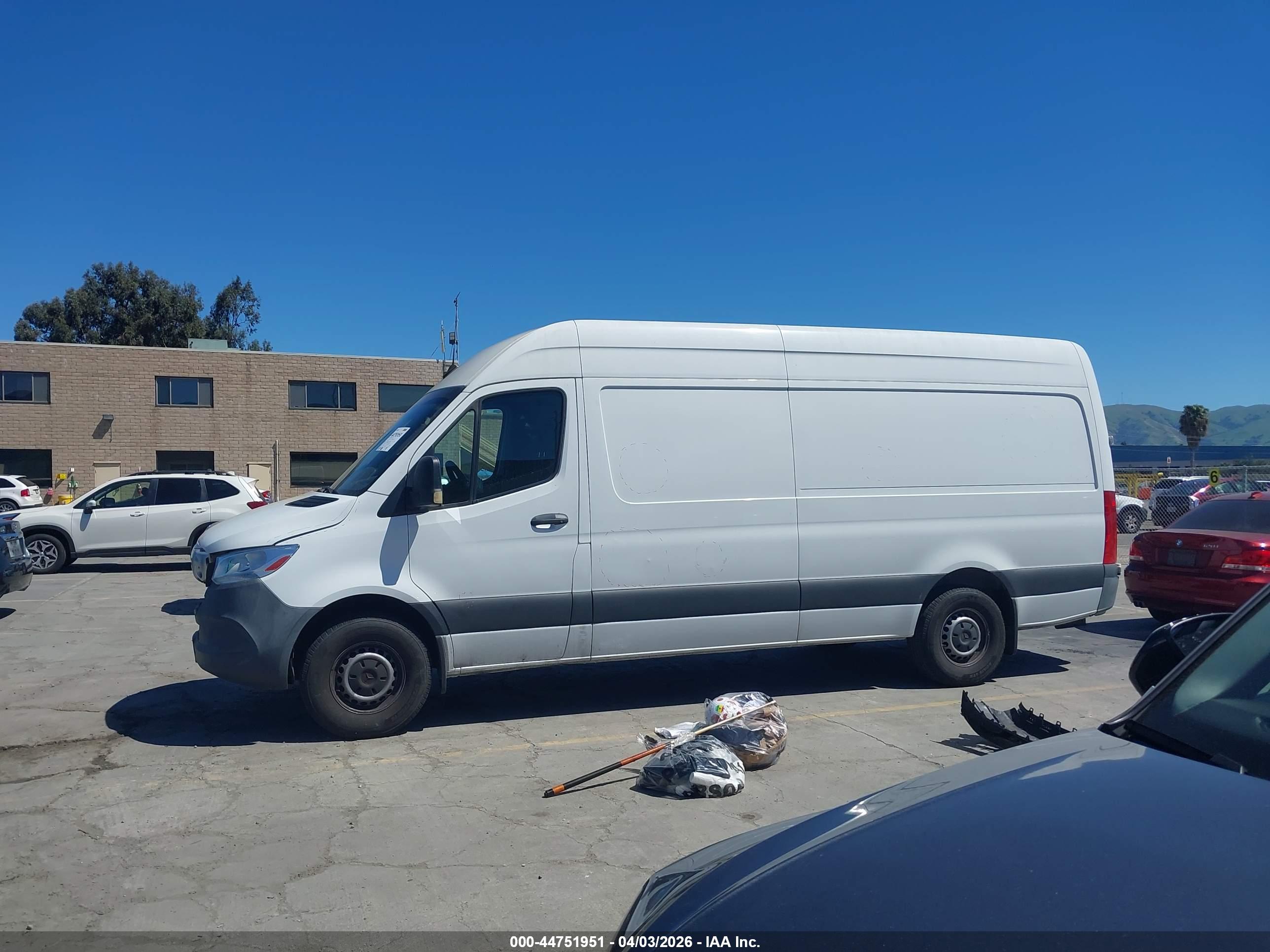 2022 MERCEDES-BENZ SPRINTER 2500 HIGH ROOF I4