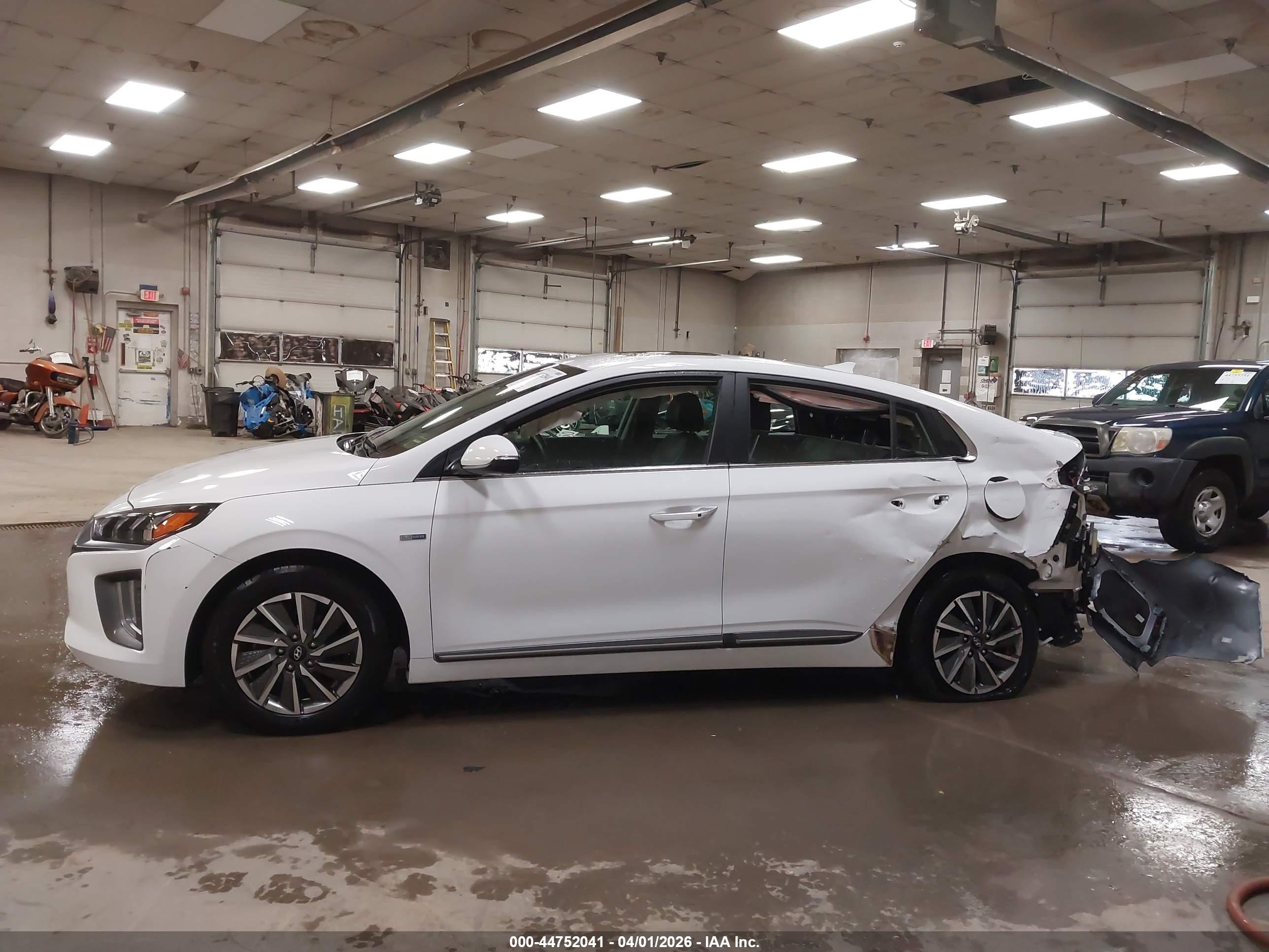 2020 HYUNDAI IONIQ ELECTRIC LIMITED