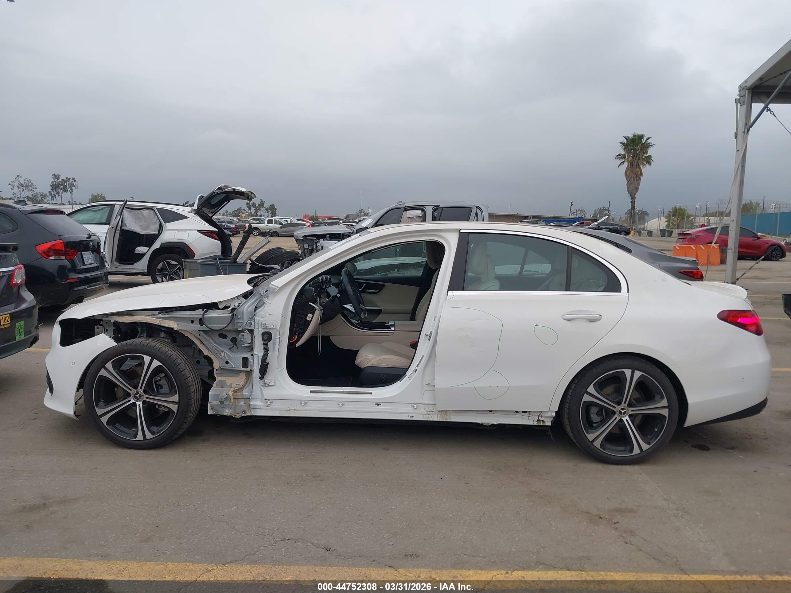 2024 MERCEDES-BENZ C 300 C300