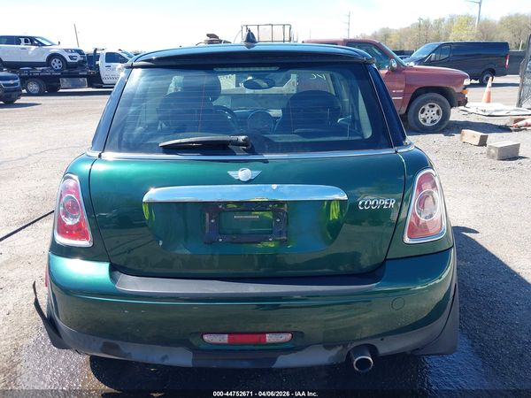 2013 MINI HARDTOP COOPER