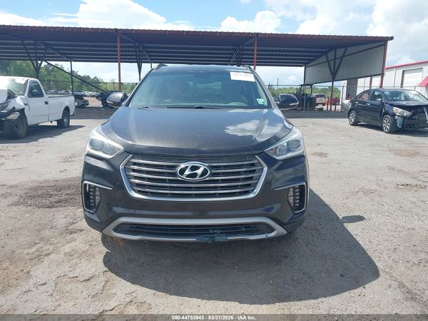 2017 HYUNDAI SANTA FE SE