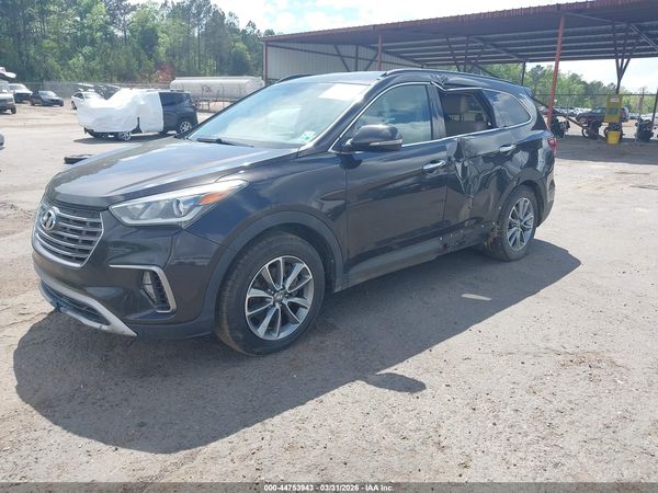 2017 HYUNDAI SANTA FE SE