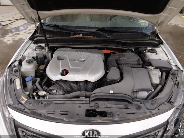 2016 KIA OPTIMA HYBRID GL - Middle-low