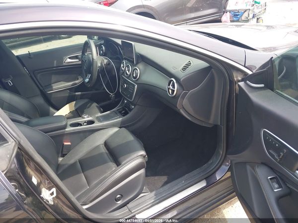 2016 MERCEDES-BENZ CLA 250 CLA250