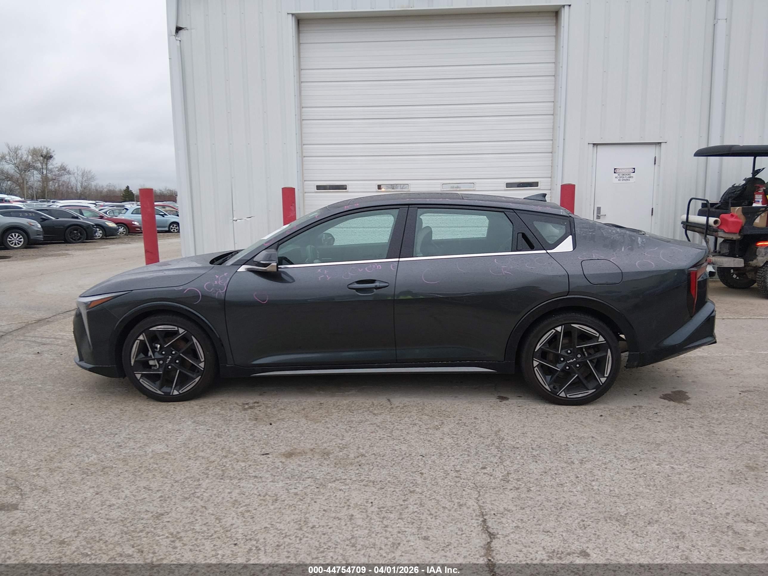 2025 KIA K4 GT-LINE