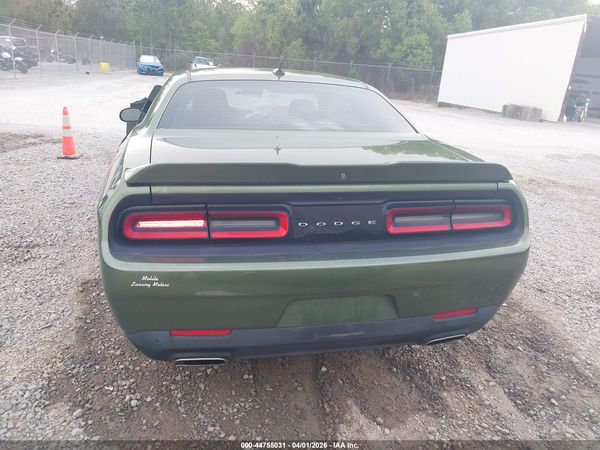 2021 DODGE CHALLENGER SXT