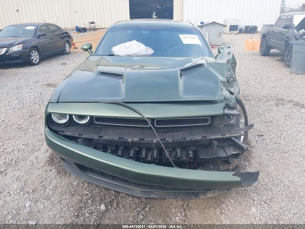 2021 DODGE CHALLENGER SXT