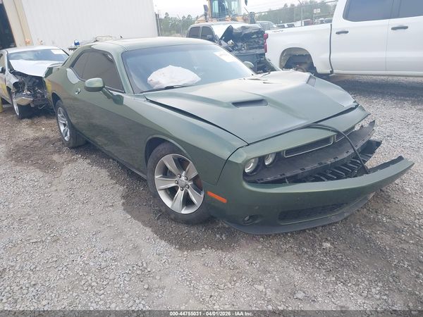 2021 DODGE CHALLENGER SXT