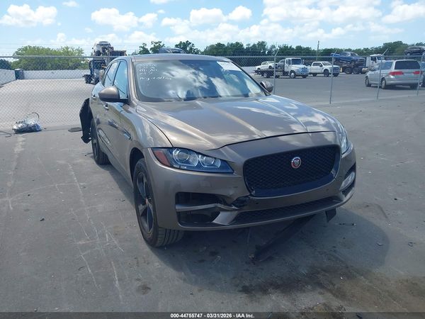 2017 JAGUAR F-PACE 35T PREMIUM