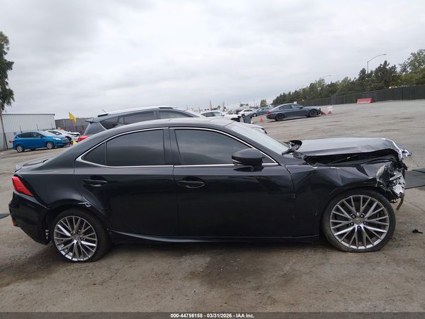 2018 LEXUS IS 300