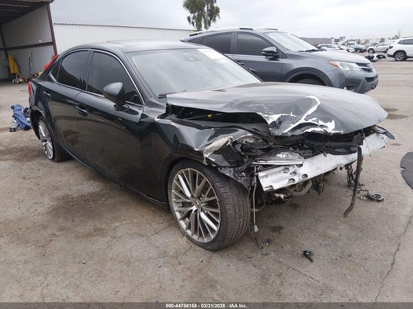 2018 LEXUS IS 300