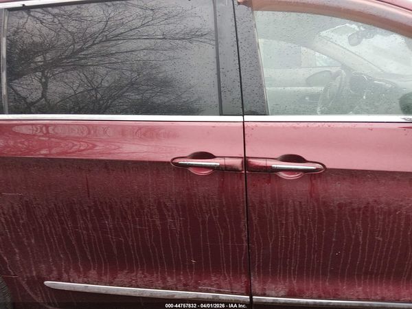 2017 CHRYSLER PACIFICA LIMITED — I116