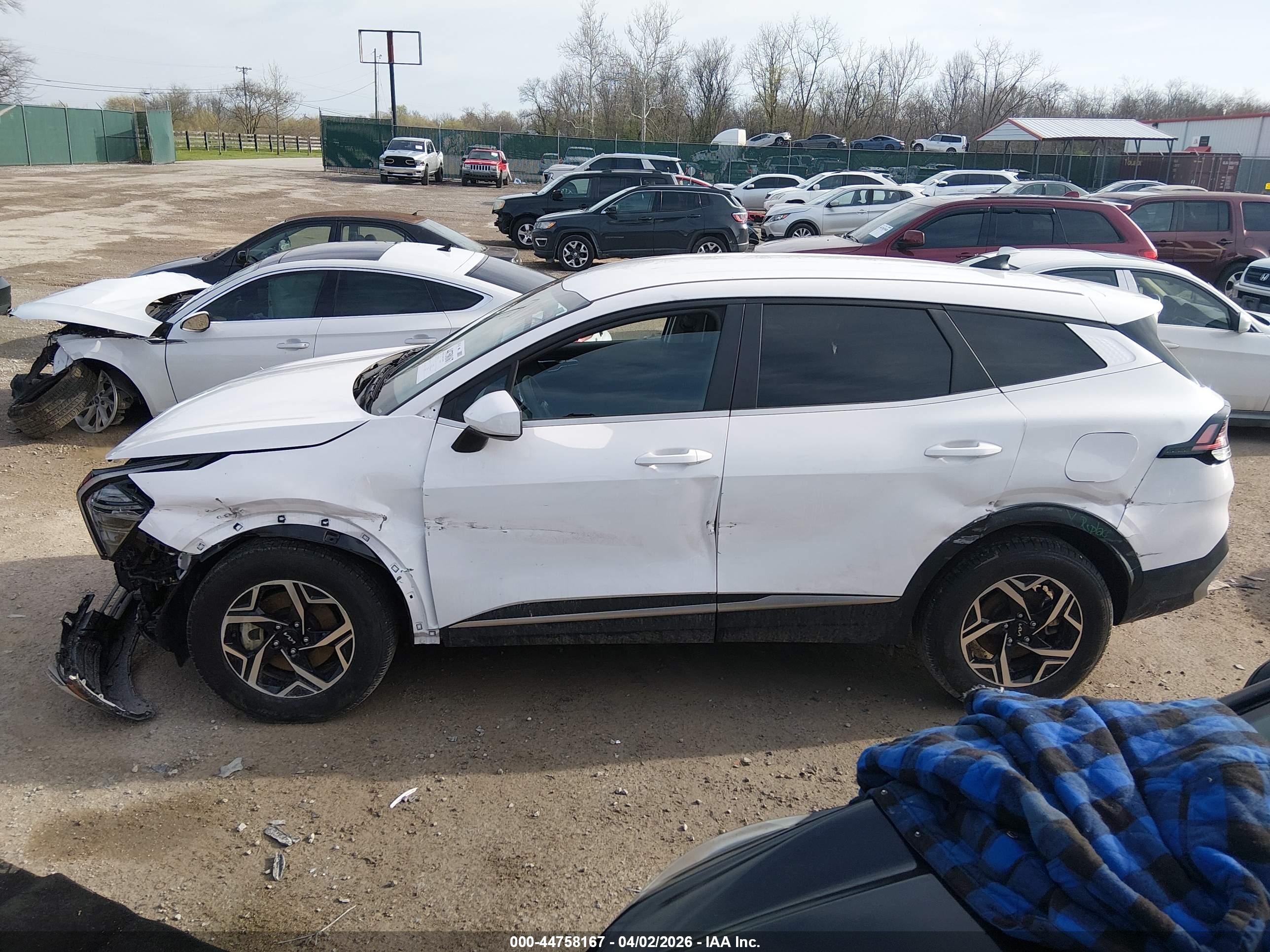 2025 KIA SPORTAGE LX