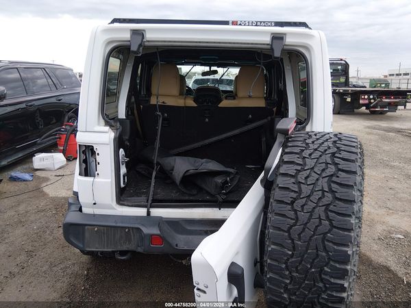 2018 JEEP WRANGLER UNLIMITED SAHARA 4X4