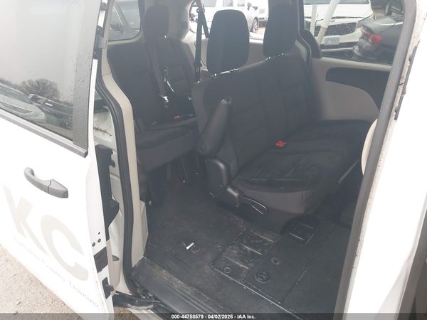 2019 DODGE GRAND CARAVAN SE — I8