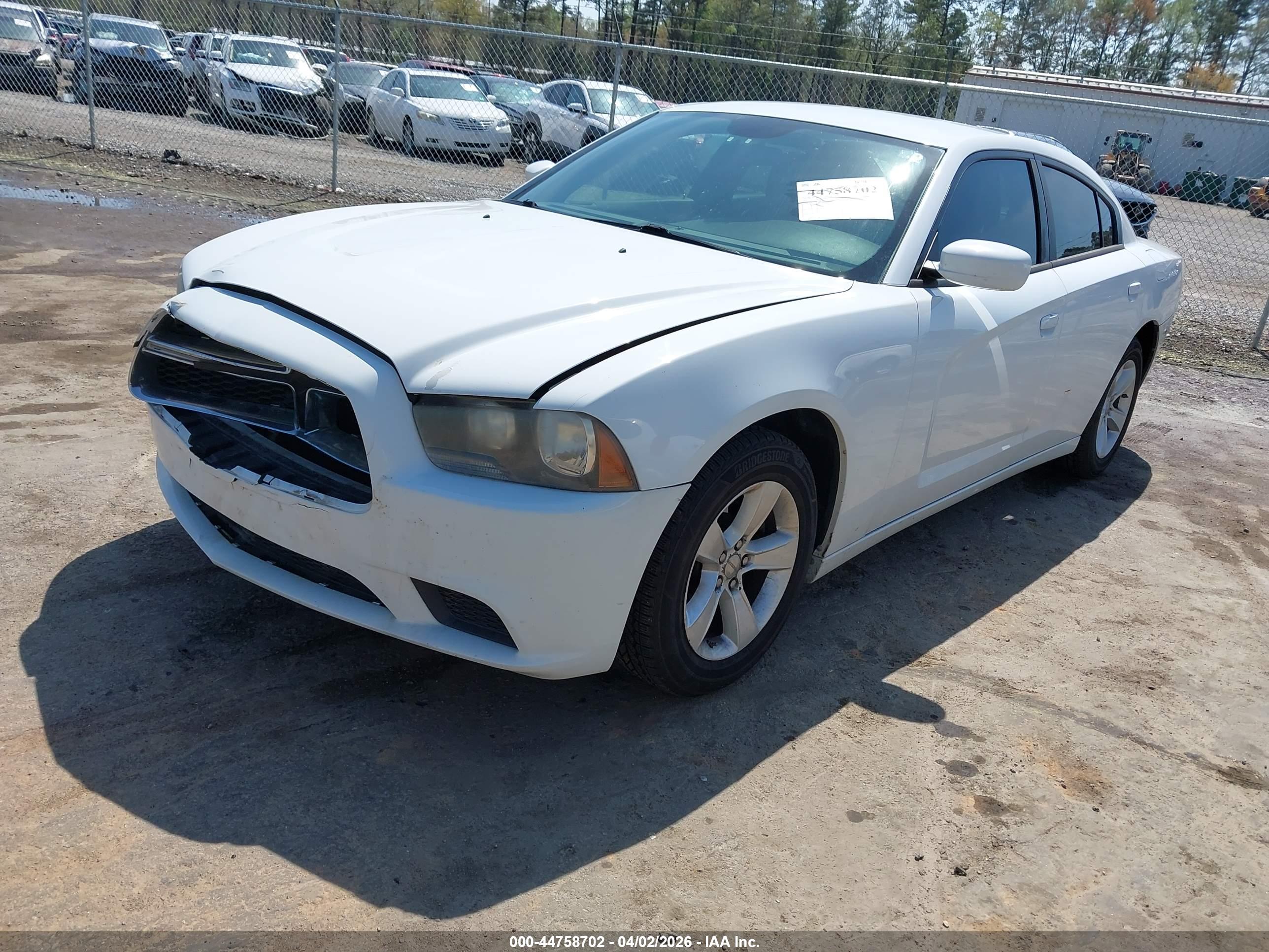 2012 DODGE CHARGER SE