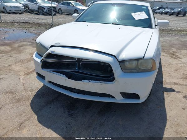 2012 DODGE CHARGER SE