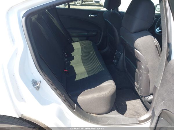 2012 DODGE CHARGER SE