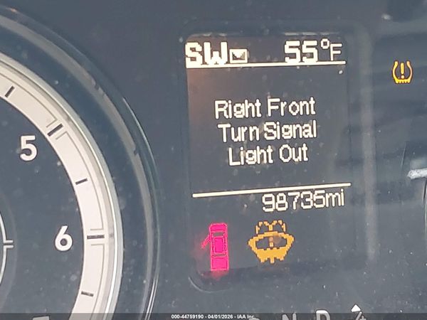 2017 RAM 1500 SLT  4X4 6'4 BOX