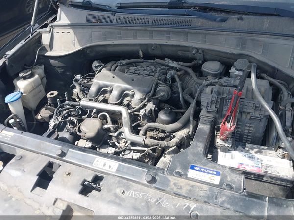 2017 HYUNDAI SANTA FE SE
