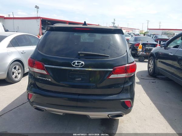 2017 HYUNDAI SANTA FE SE