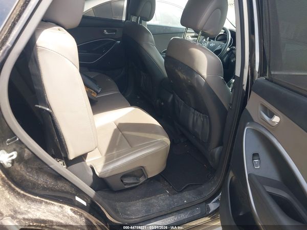 2017 HYUNDAI SANTA FE SE