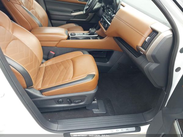 2023 NISSAN PATHFINDER PLATINUM 4WD