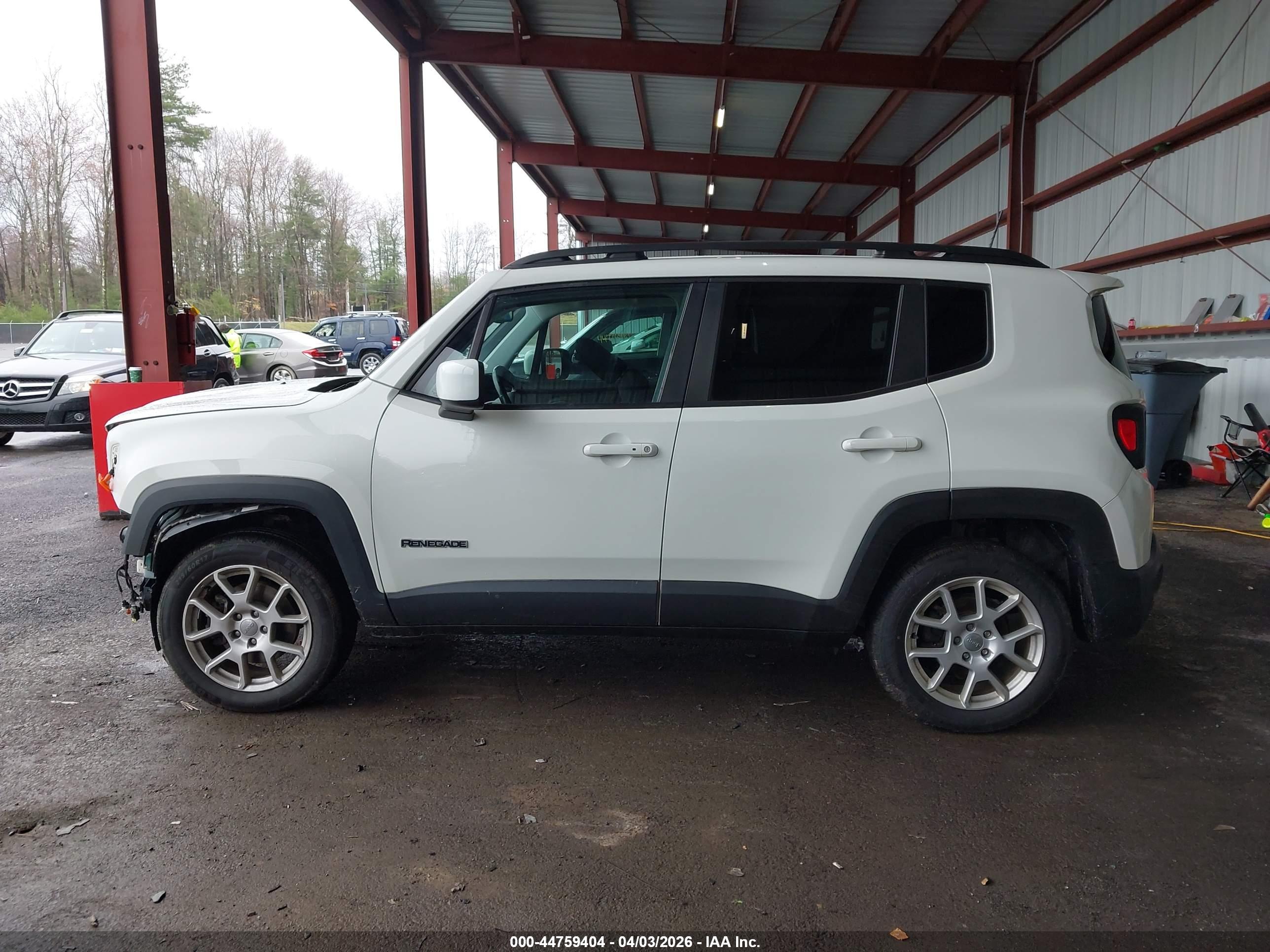 2020 JEEP RENEGADE LATITUDE 4X4