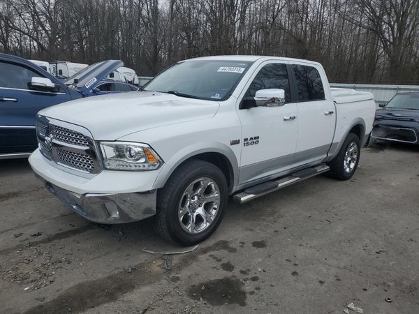 2013 RAM 1500 LARAMIE