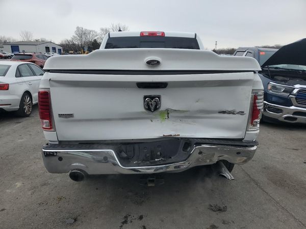 2013 RAM 1500 LARAMIE