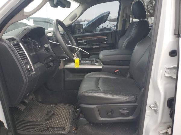 2013 RAM 1500 LARAMIE