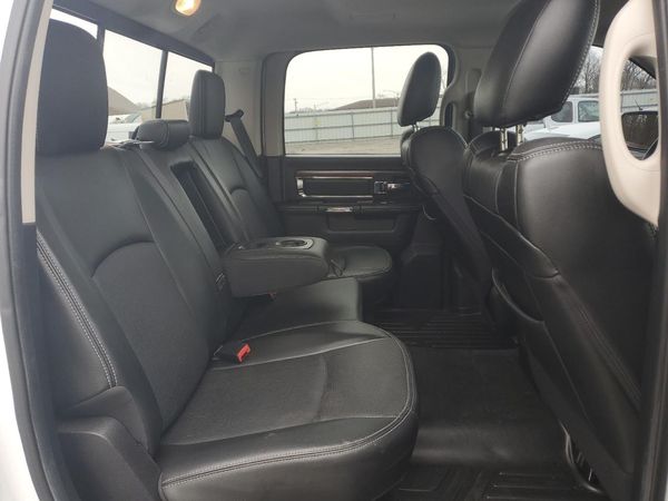 2013 RAM 1500 LARAMIE