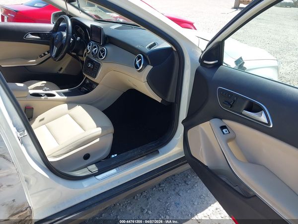 2015 MERCEDES-BENZ GLA 250 4MATIC