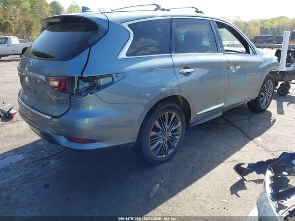 2019 INFINITI QX60 LUXE