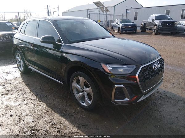 2022 AUDI Q5