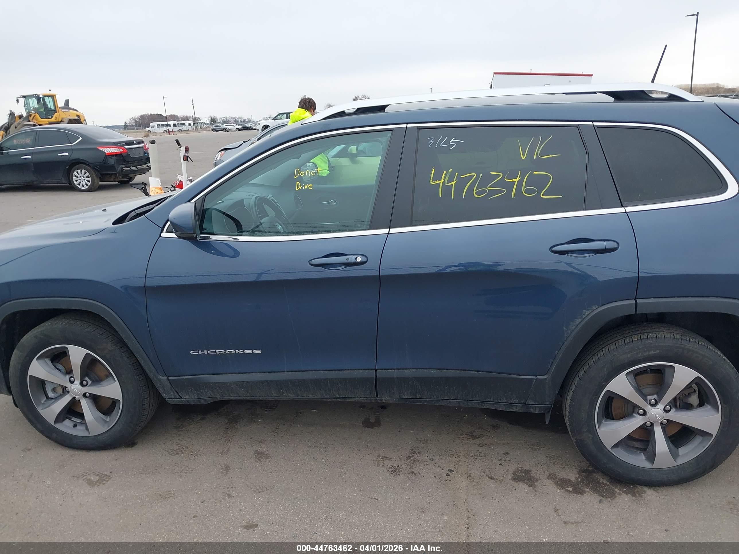 2020 JEEP CHEROKEE LIMITED 4X4