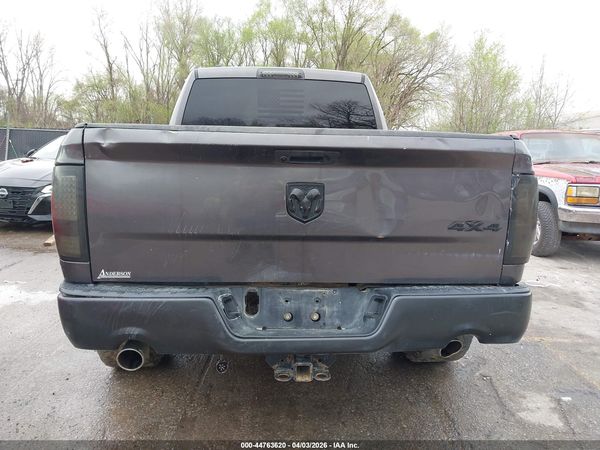 2019 RAM 1500 CLASSIC EXPRESS  4X4 6'4 BOX