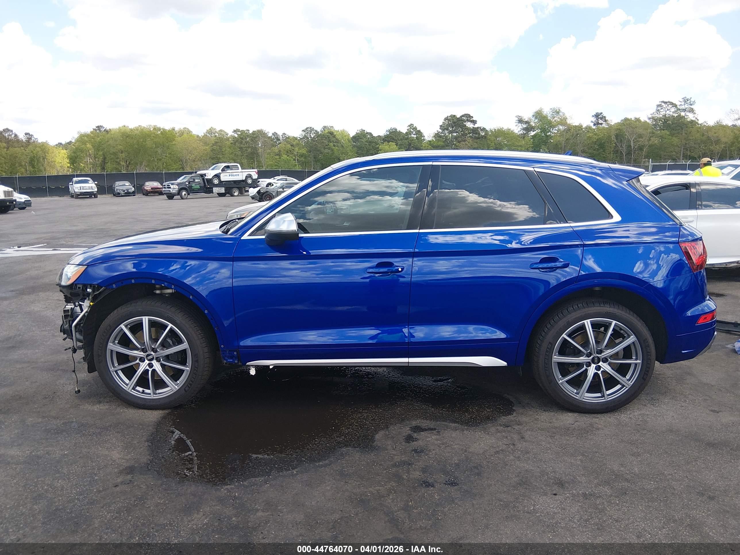 2022 AUDI SQ5