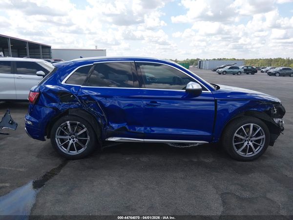 2022 AUDI SQ5
