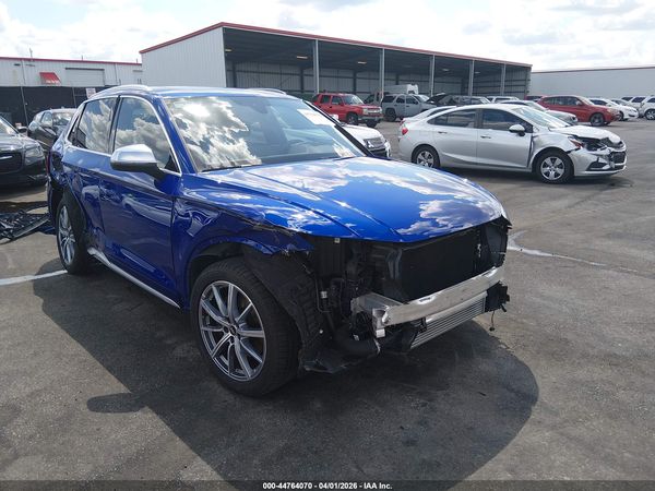 2022 AUDI SQ5