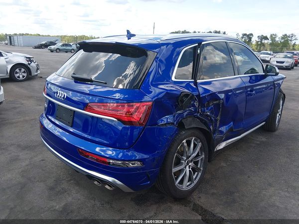 2022 AUDI SQ5