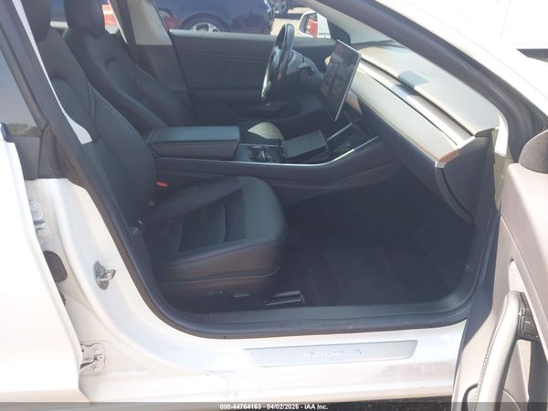 2018 TESLA MODEL 3 LONG RANGE/MID RANGE